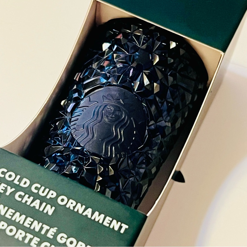 STARBUCKS Holiday 2024 NEW RELEASE Cold Cup Keychain - Navy Gemstone